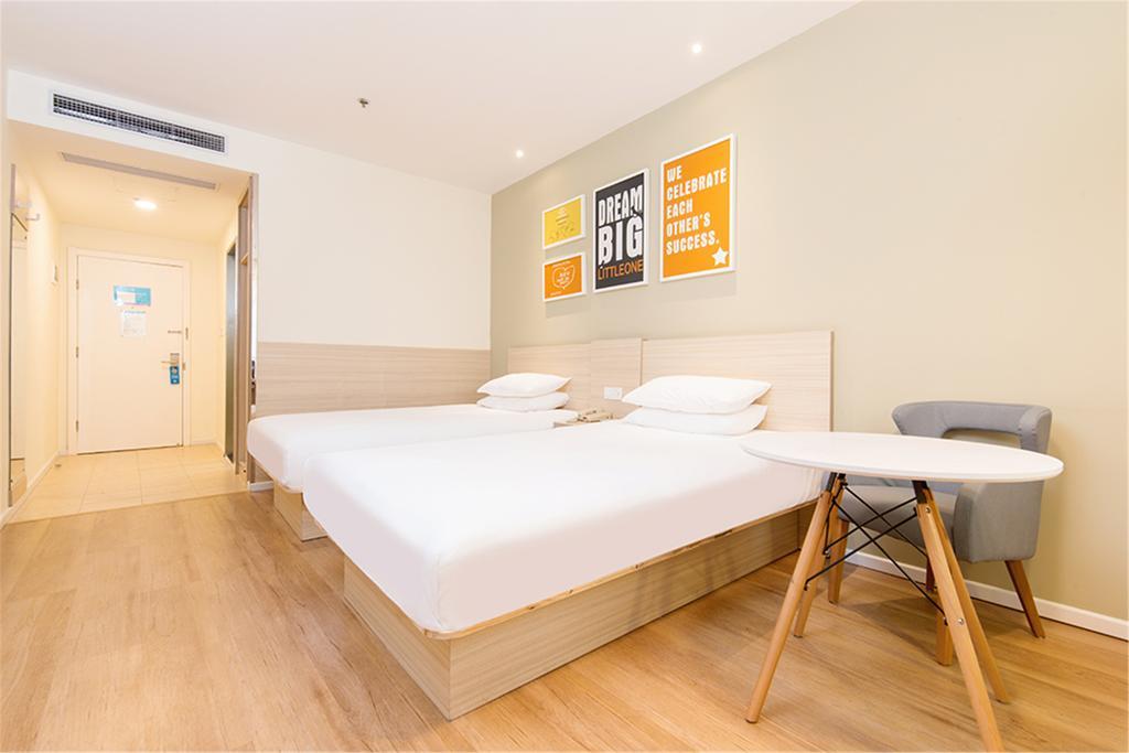 Hanting Express Beijing Sanlitun Pequim Exterior foto